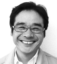 井上 文生