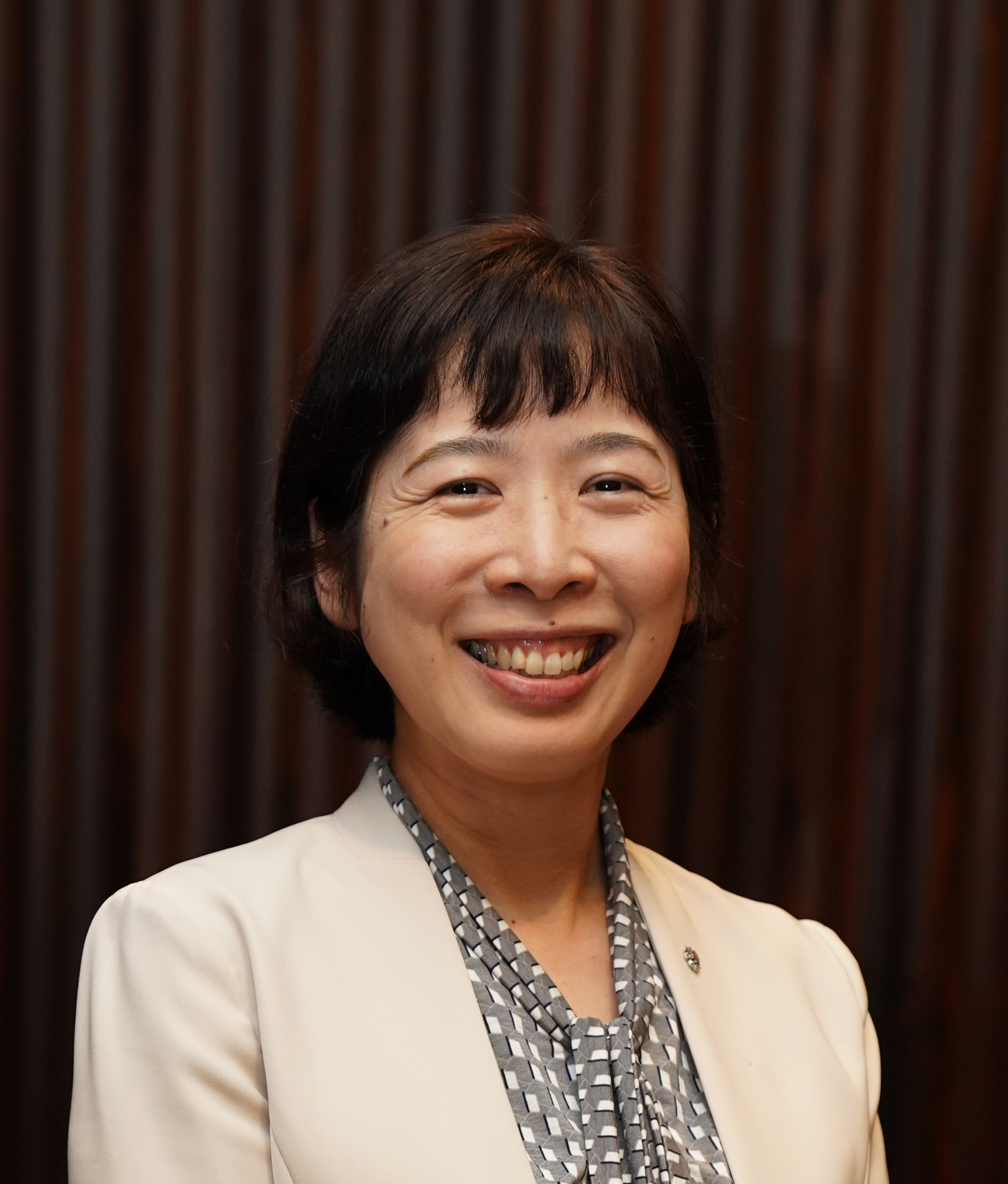 中島 美春